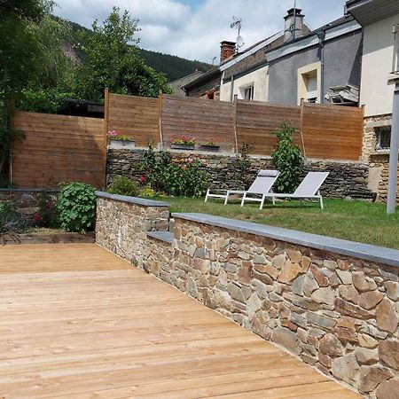 Gite En Bord De Meuse Monthermé Exteriér fotografie
